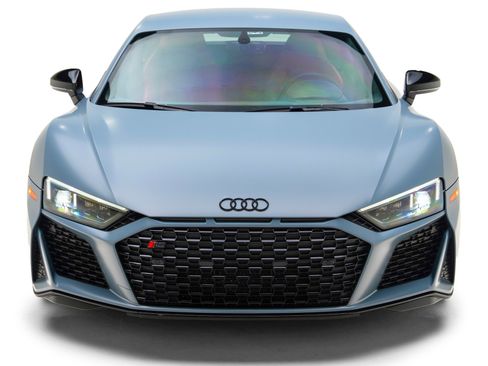 Used 2022 Audi R8 V10 w/ Premium Package RWD image 9