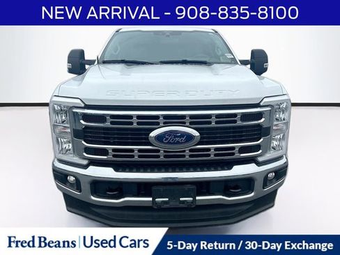 Used 2025 Ford F250 XLT AWD/4WD image 2