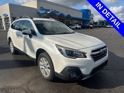 Used 2019 Subaru Outback 2.5i Premium w/ Popular Package #2