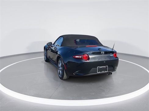 Used 2022 MAZDA MX-5 Miata Grand Touring image 6
