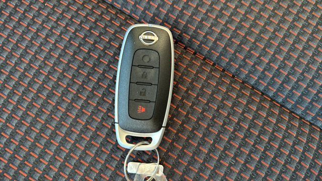 Used 2026 Nissan Kicks SR w/ Cold Weather Package AWD/4WD image 30