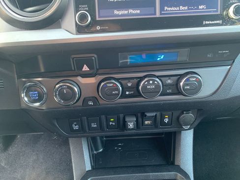 Used 2023 Toyota Tacoma TRD Off-Road image 24