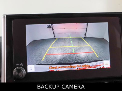 Used 2023 Toyota RAV4 XLE Premium FWD image 18