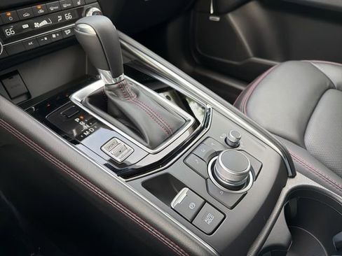 New 2025 MAZDA CX-5 Carbon Edition image 17