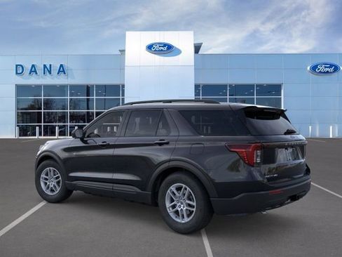 New 2026 Ford Explorer Active image 4