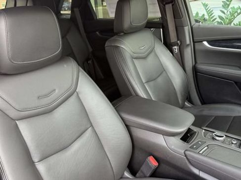 Certified 2023 Cadillac XT5 Premium Luxury AWD/4WD image 23