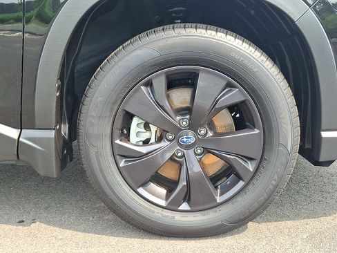 Certified 2026 Subaru Ascent Premium AWD/4WD image 9
