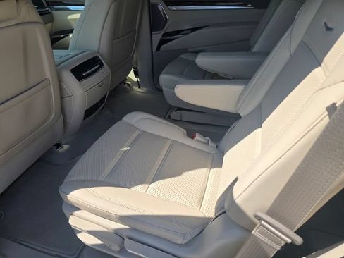 New 2026 Cadillac Escalade Platinum Sport AWD/4WD image 13