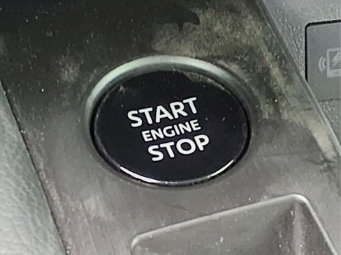 New 2026 Nissan Kicks SR w/ SR Premium Package image 15