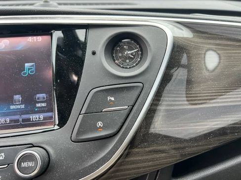 Used 2020 Buick Envision Preferred FWD image 29