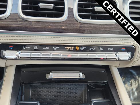 Certified 2021 Mercedes-Benz GLS 450 4MATIC image 18