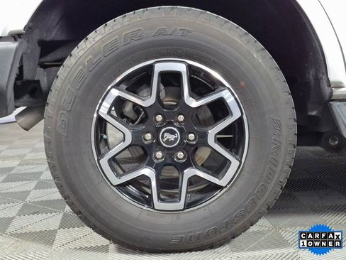 Used 2025 Ford Bronco Outer Banks image 26