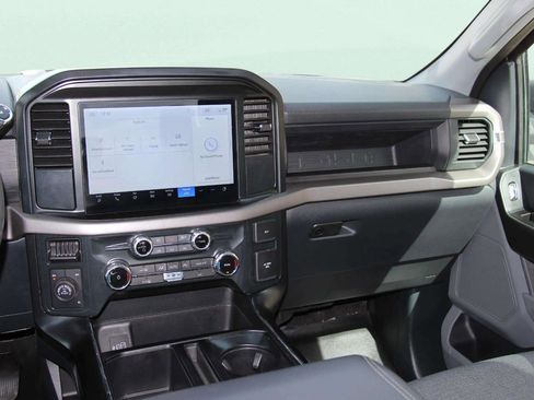 Used 2025 Ford F150 XL w/ Equipment Group 104A Hybrid image 17