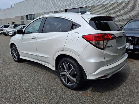 Used 2019 Honda HR-V Touring image 6