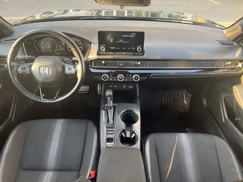 Used 2024 Honda Civic Sport image 9