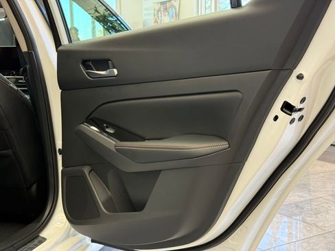 New 2025 Nissan Altima 2.5 SR w/ SR Premium Package image 19