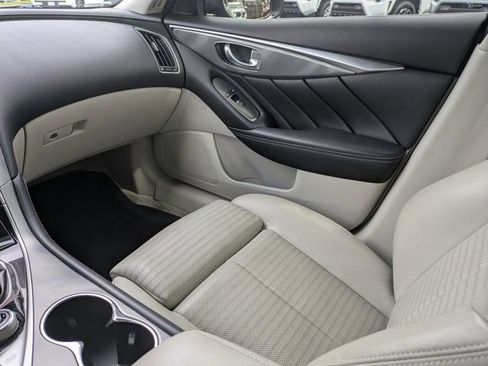 Used 2016 INFINITI Q50 Red Sport 400 image 16