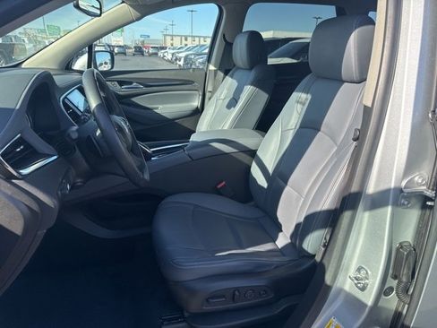 Used 2021 Buick Enclave Premium w/ Sun and Sites Package image 19