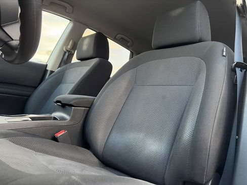 Used 2013 Nissan Rogue S w/ Special Edition Pkg AWD/4WD image 7