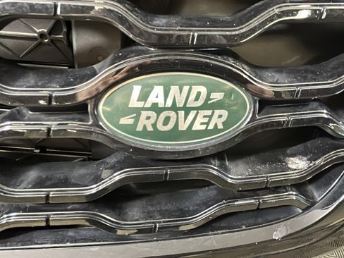 Used 2023 Land Rover Range Rover Velar R-Dynamic S AWD/4WD image 9