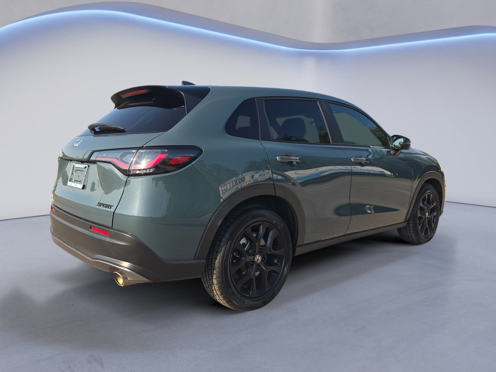 Used 2025 Honda HR-V Sport image 6