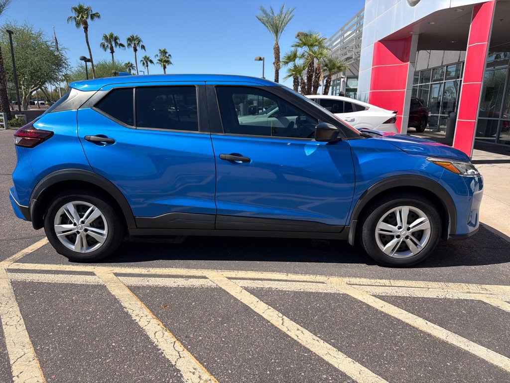 Used 2024 Nissan Kicks S FWD image 4