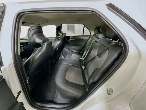 Used 2023 Kia Niro Wind image 26