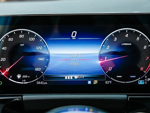 Certified 2025 Mercedes-Benz GLA 250 4MATIC image 22