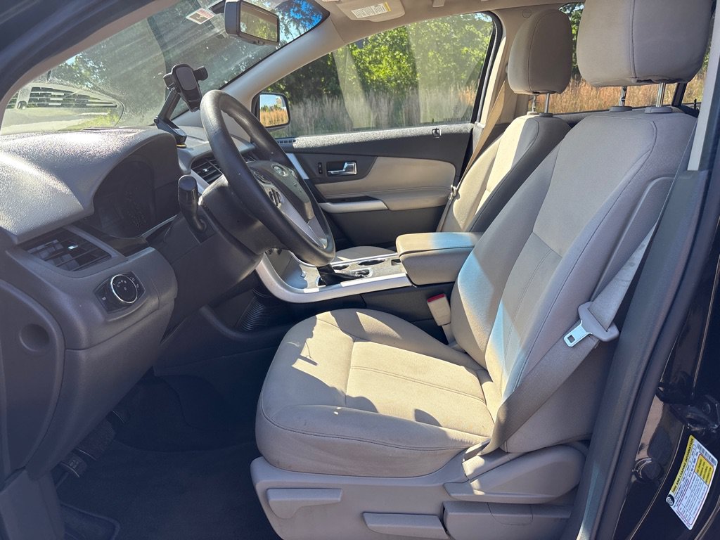 Used 2014 Ford Edge SE w/ Equipment Group 101A FWD image 12
