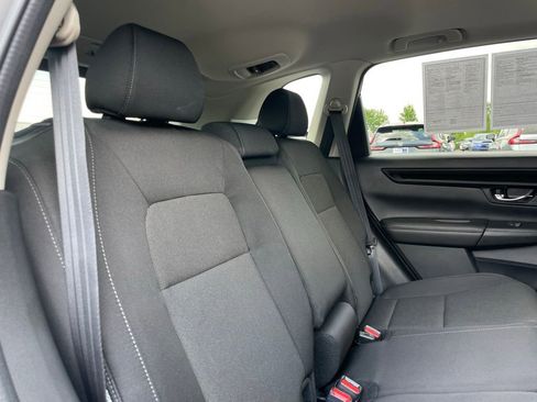 Certified 2025 Honda CR-V EX image 36
