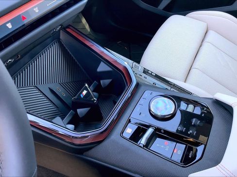 Used 2026 BMW X3 xDrive30 w/ M Sport Package image 7