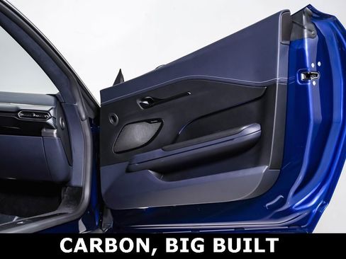 Used 2025 Aston Martin V8 Vantage Coupe image 20