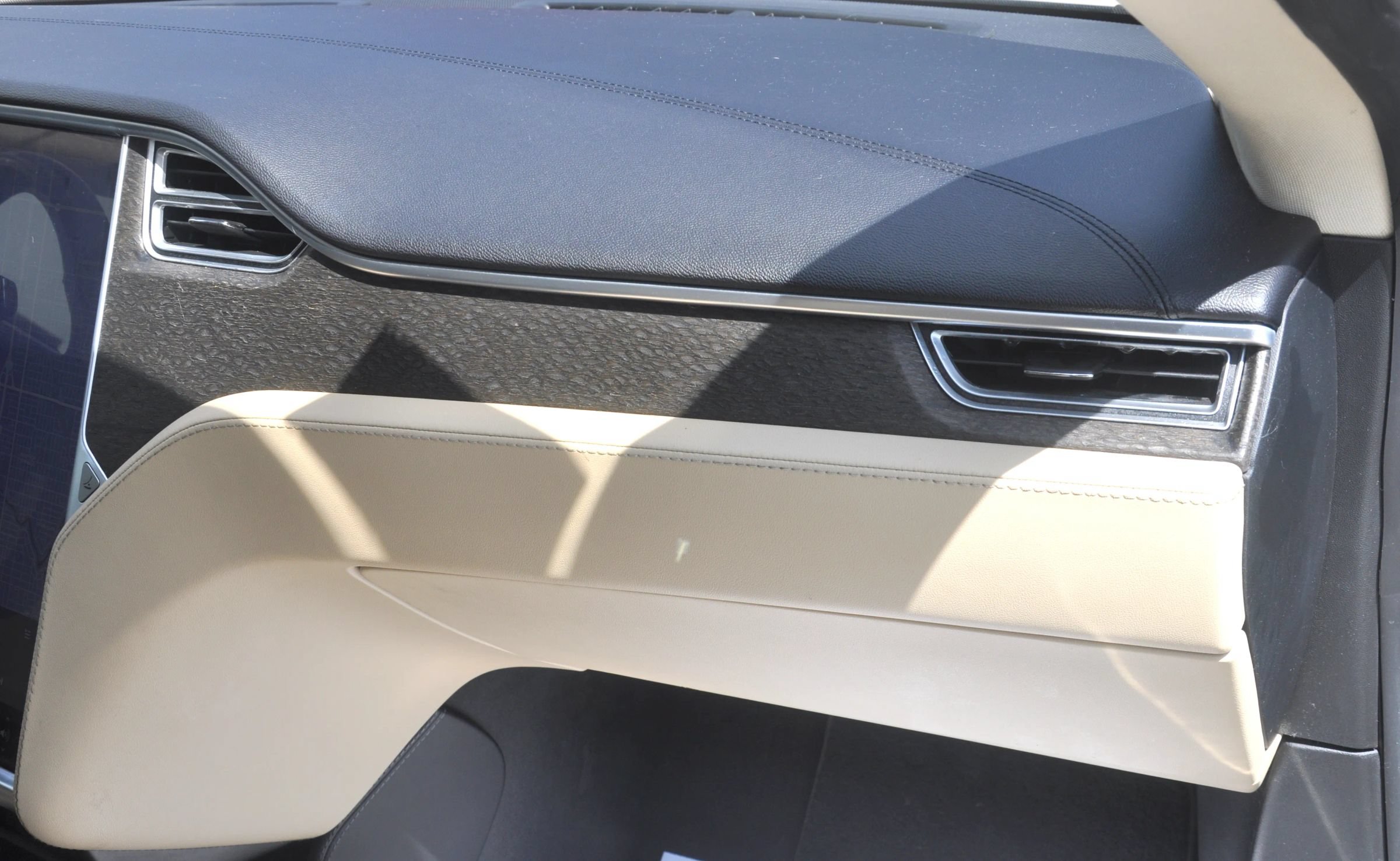 Used 2014 Tesla Model S 85 RWD image 21