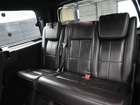 Used 2013 Lincoln Navigator 4WD w/ HD Trailer Tow Pkg image 30
