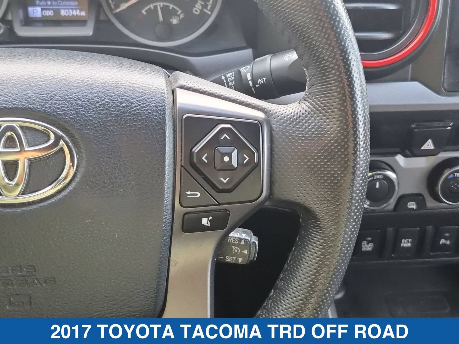 Used 2017 Toyota Tacoma TRD Off-Road AWD/4WD image 18
