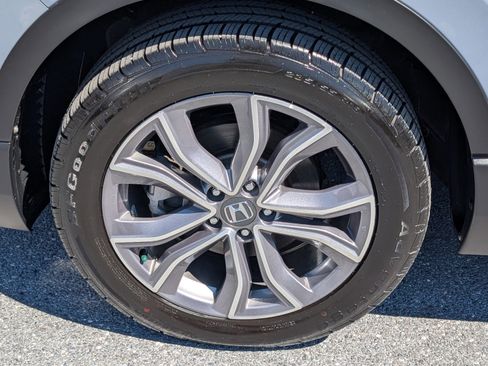 Used 2022 Honda CR-V Touring image 11