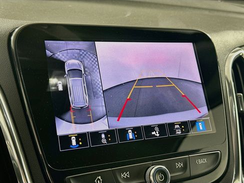Used 2023 Chevrolet Equinox Premier FWD image 22