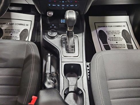 Used 2020 Ford Ranger XLT w/ Equipment Group 301A Mid image 13