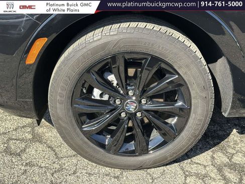 Used 2024 Buick Envista Sport Touring w/ Convenience II Package image 10