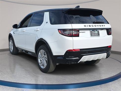 New 2026 Land Rover Discovery Sport Landmark image 7