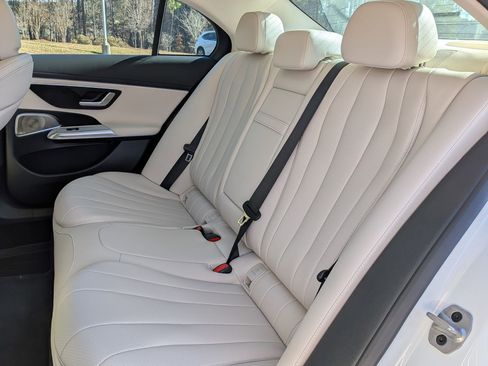 New 2026 Mercedes-Benz E 450 4MATIC Sedan image 30