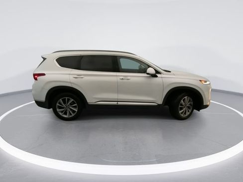 Used 2019 Hyundai Santa Fe SEL FWD image 5