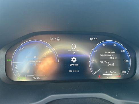 Used 2024 Toyota RAV4 Limited image 13