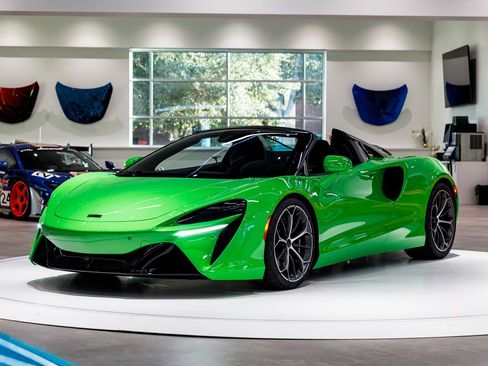 New 2026 McLaren Artura Spider image 23