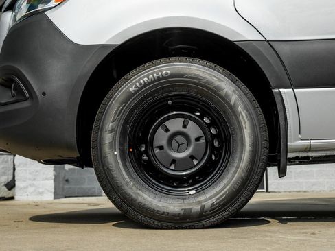 New 2025 Mercedes-Benz Sprinter 2500 image 4