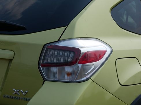 Used 2014 Subaru Crosstrek Touring w/ Popular Package #2 AWD/4WD image 17