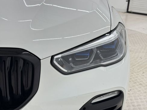 Used 2020 BMW X5 xDrive40i w/ M Sport Package image 11