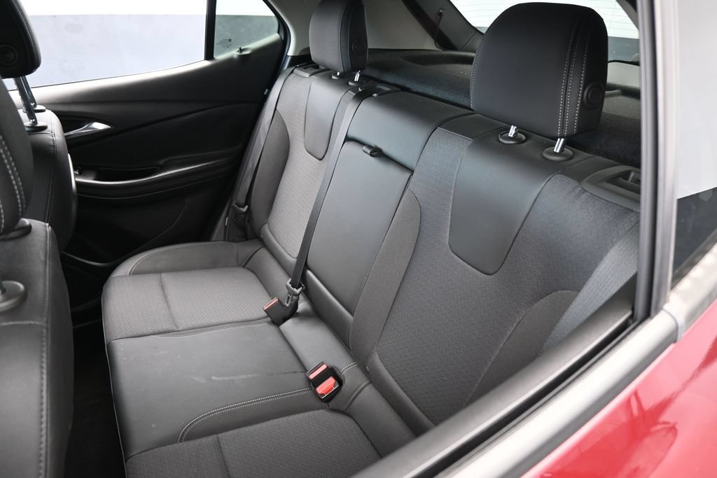 Used 2023 Buick Encore GX Select w/ Sport Touring Package FWD image 38