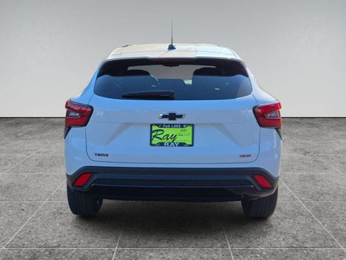 Certified 2024 Chevrolet Trax RS w/ Driver Confidence Package FWD image 16