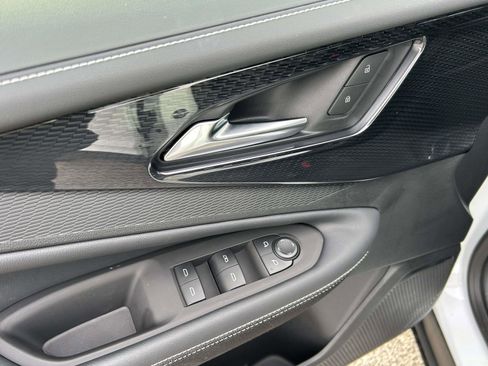 New 2026 Chevrolet Blazer EV LT image 19